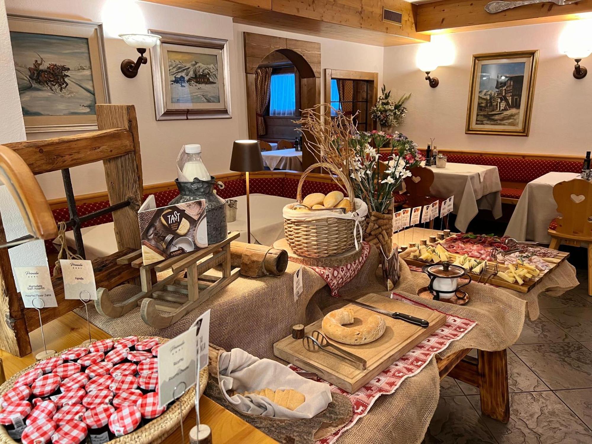 Hotel Primula Λιβίνιο Εξωτερικό φωτογραφία